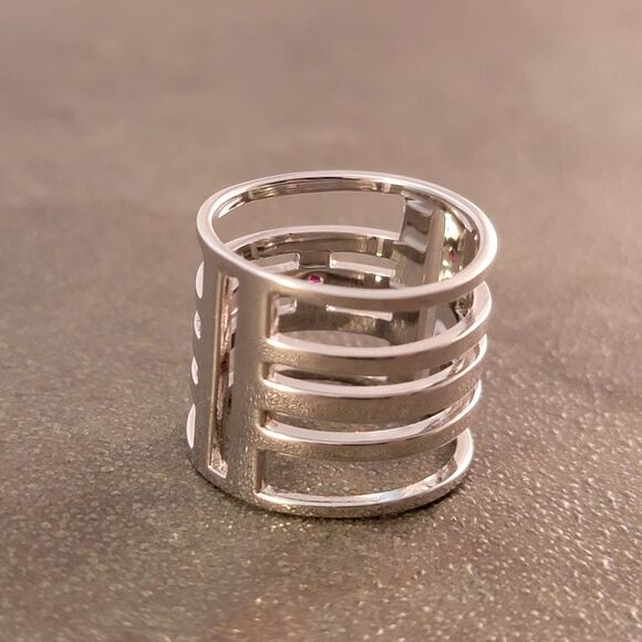 New Elle Sterling Silver Modern Openwork Bands Statement Ring - Picture 5 of 10